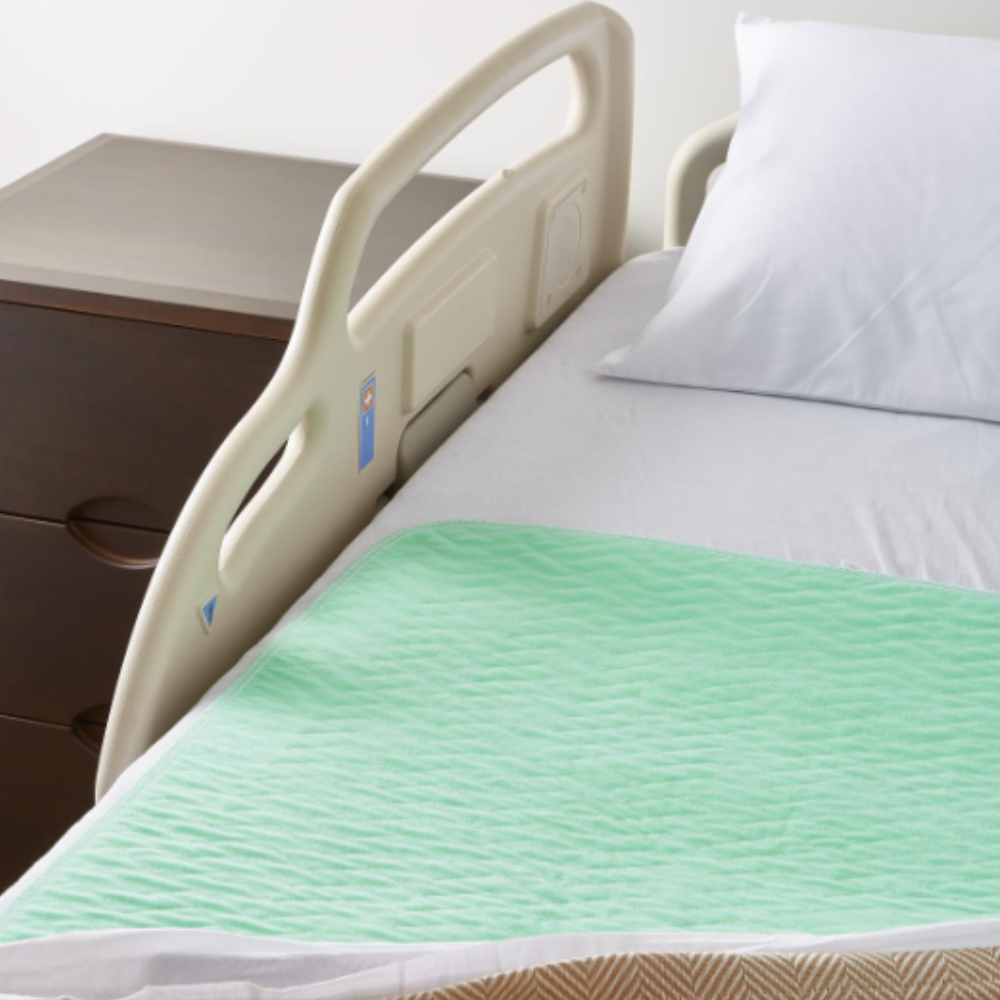Medline Sofnit 300 Reusable Underpad-Green