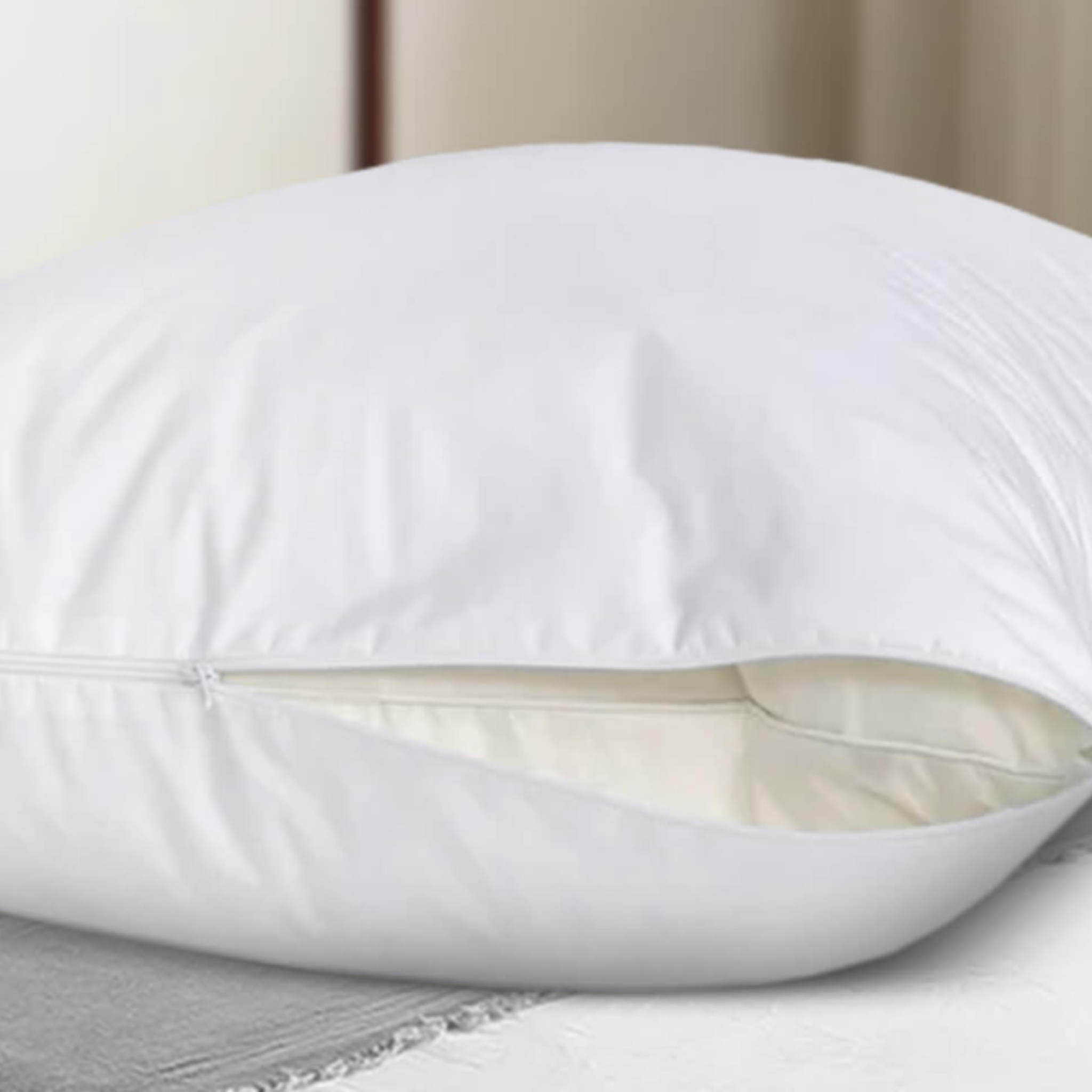 Percost Luxe™ Pillow Protector Zipper Queen 20″x30″-12 Pair